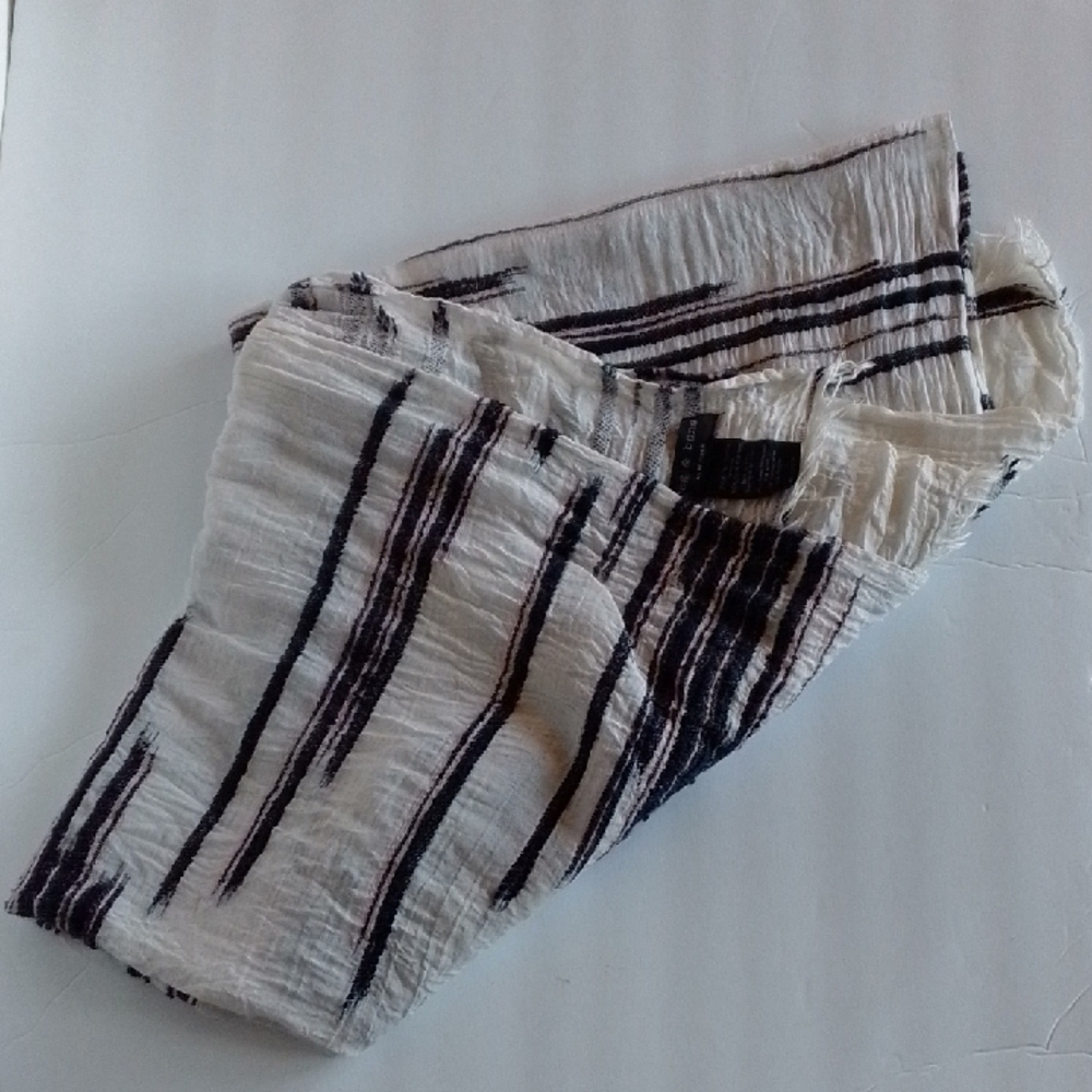 Rag & Bone Blanket Scarf With Fringe - Picture 2 of 9